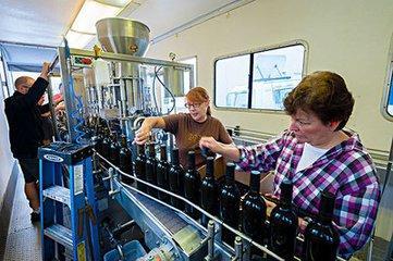 注意了,葡萄酒生產(chǎn)完成后,還應需要怎么處理